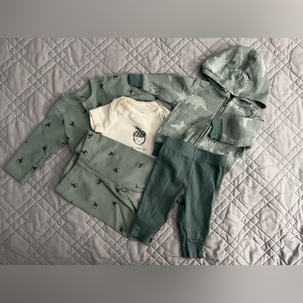 Green baby sets
